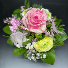 Lade das Bild in den Galerie-Viewer, Biedermeier-Strauß rosa/weiß